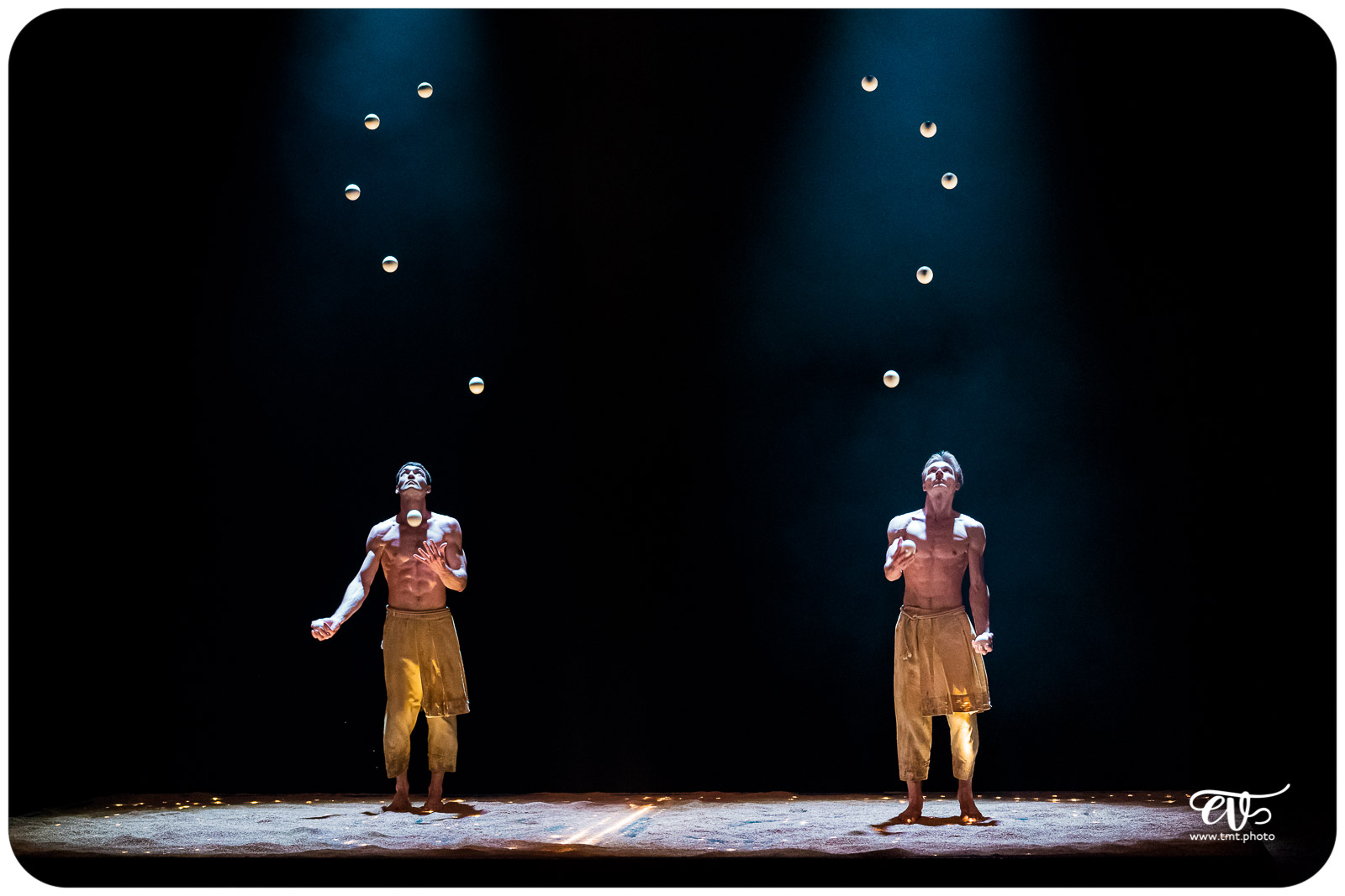 MY LAND (RECIRQUEL COMPANY)